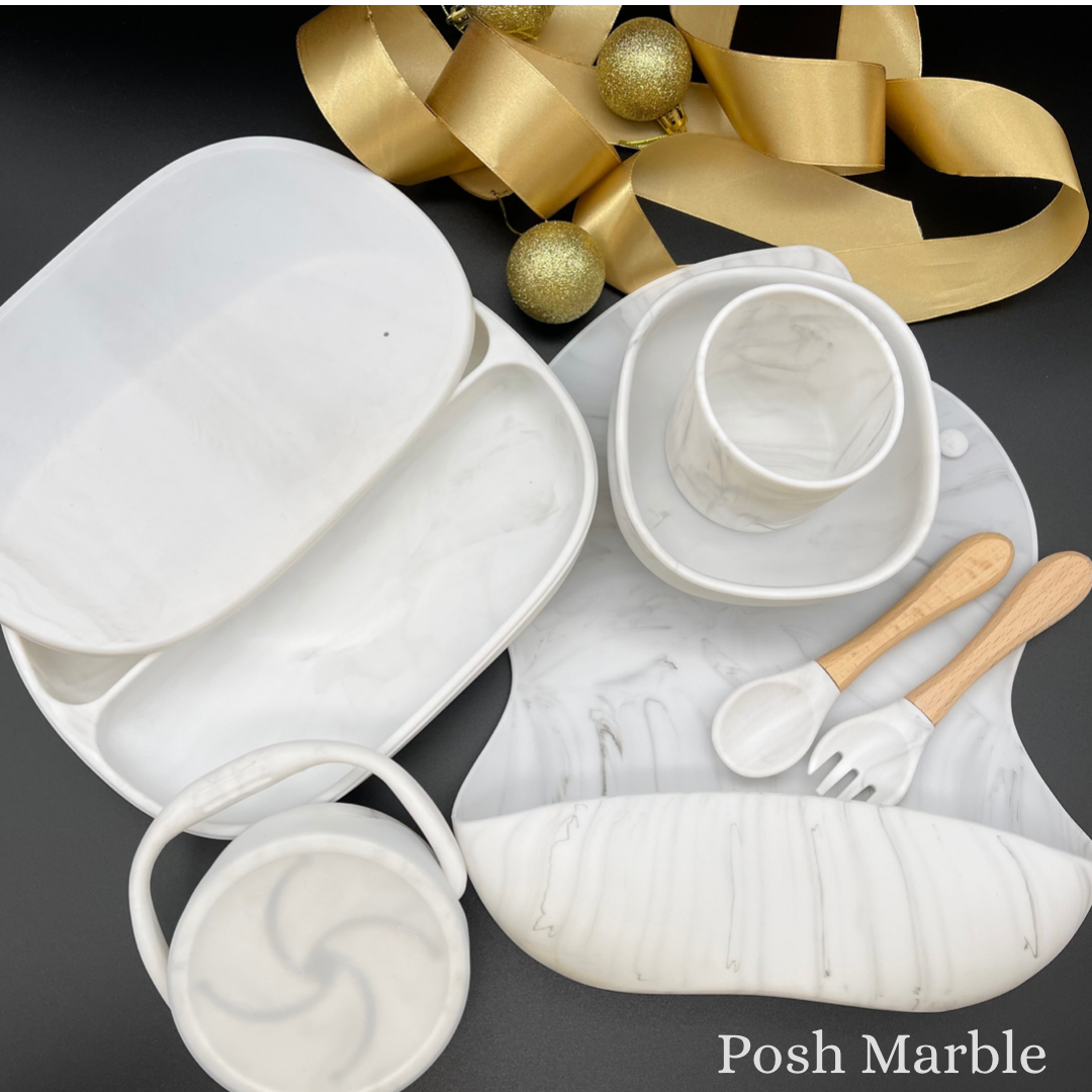 Personalised white marble effect silicone baby feeding set with suction plate, bib, open cup, and white hydrangeas in Qute vintage keepsake trunk box in Doha Qatar