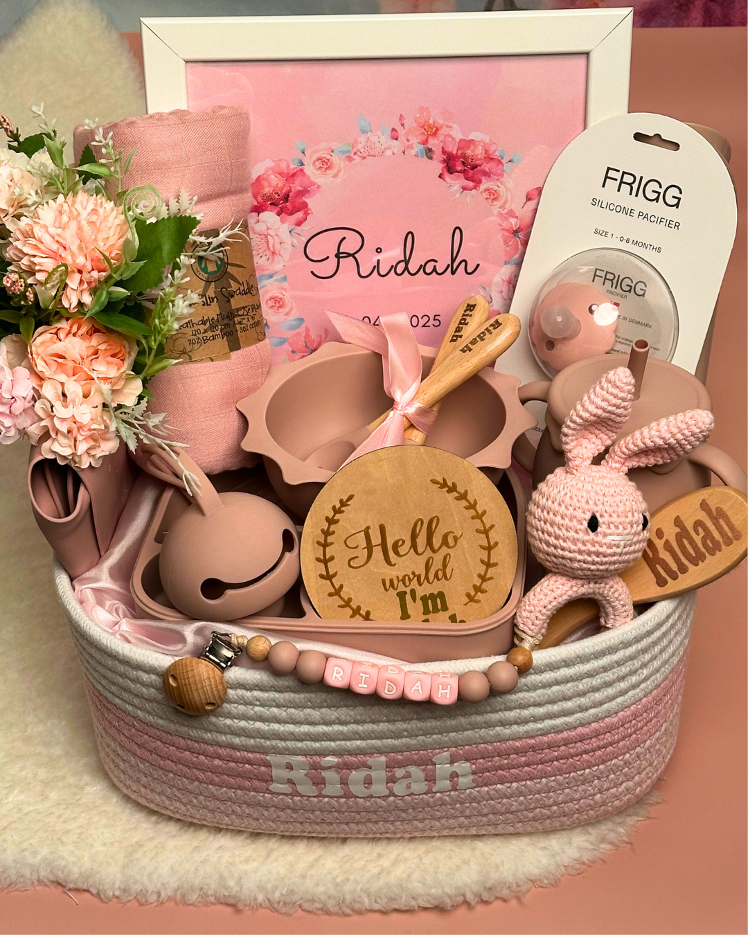 17-pieces-Baby Girls' First Hamper - Sunshine smiles