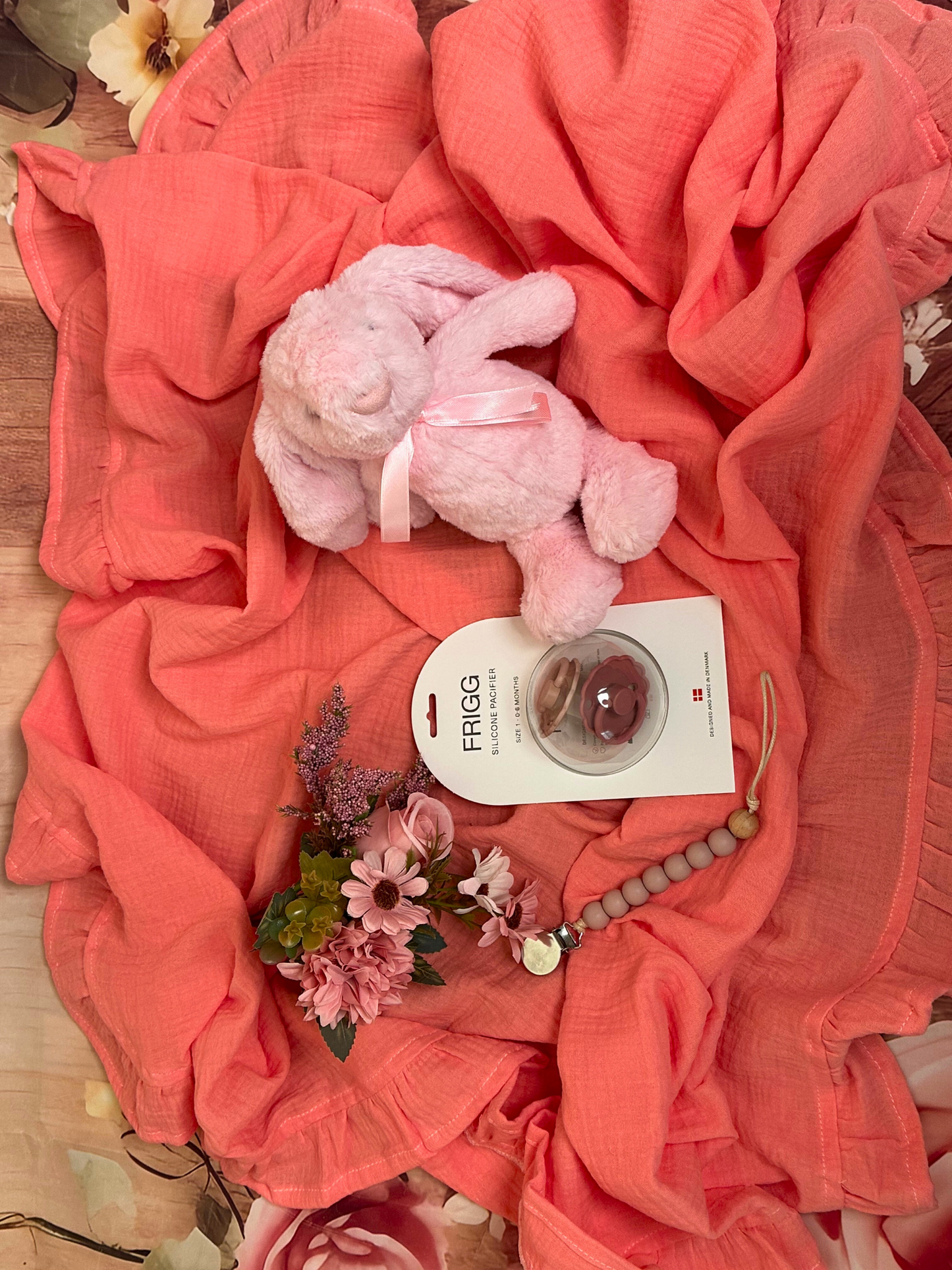 7-piece -Rosy Whispers Gift Set - Blush Pink