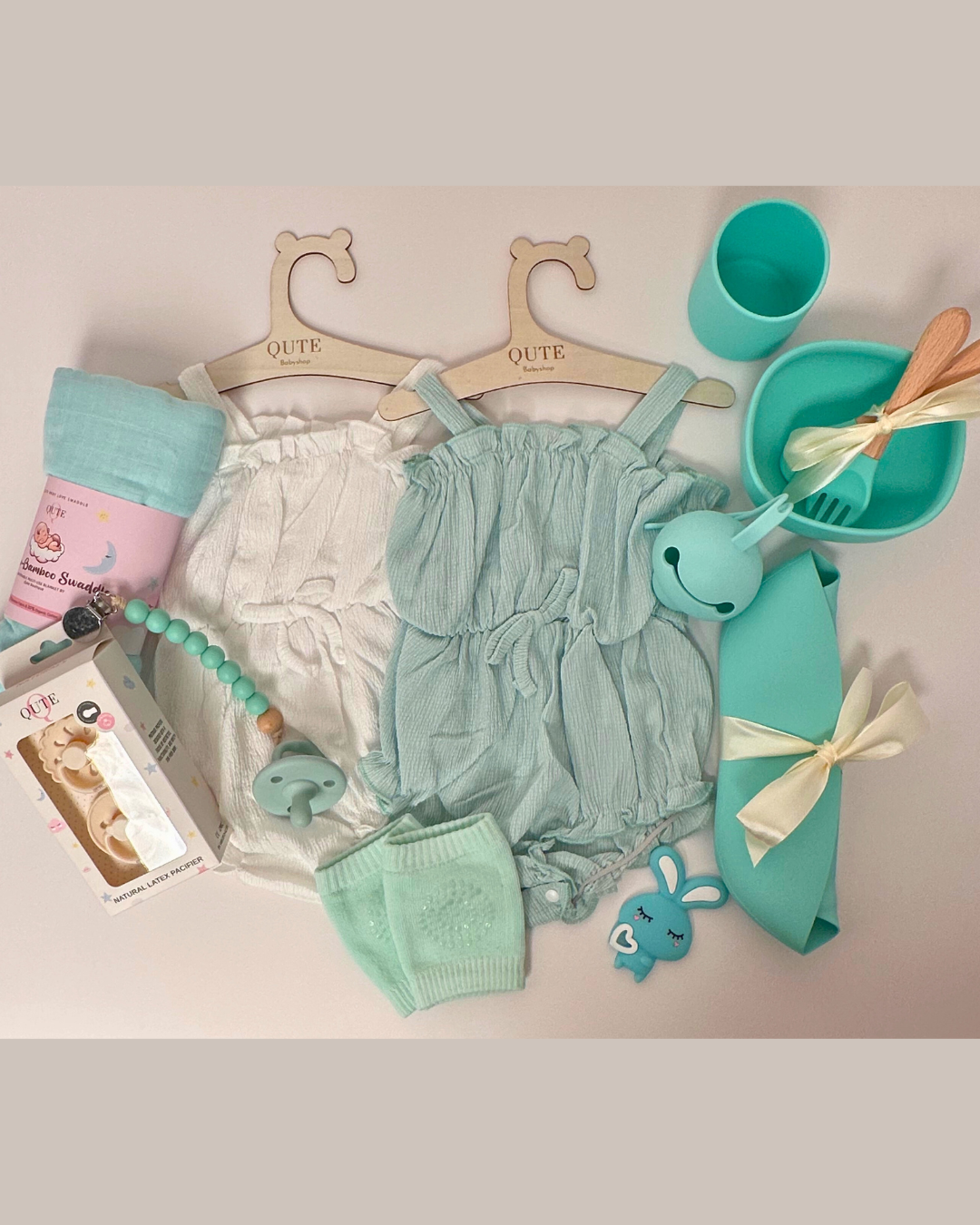 20-piece - Welcome Home Little One - Keepsake Case-Mint