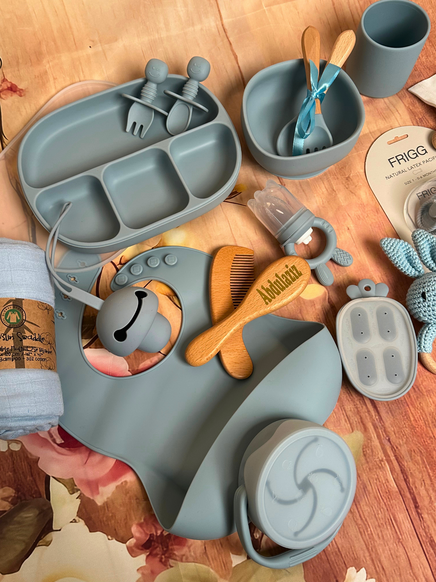 25 pieces - Dream Big Baby Basket - Gentleman