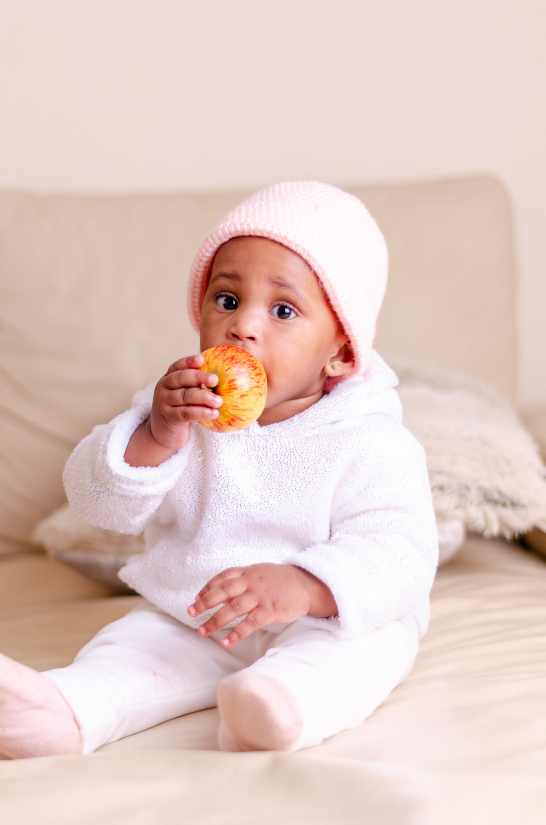 Baby-led weaning: Information on the benefits and process of baby-led weaning, and how it can help babies develop healthy eating habits.