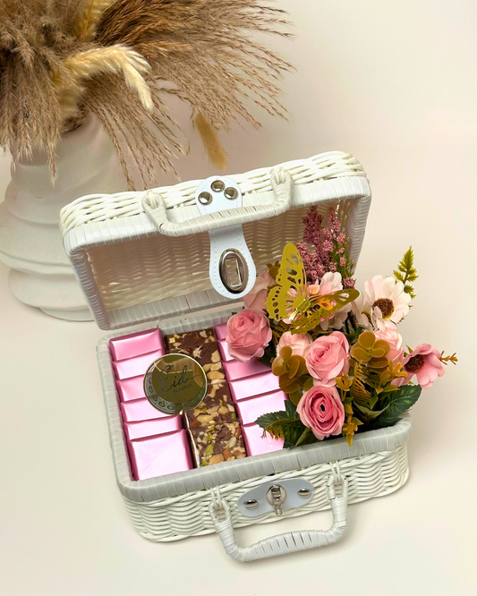 Qute Royale-Luxury Belgian chocolate - Eid Mubarak - White