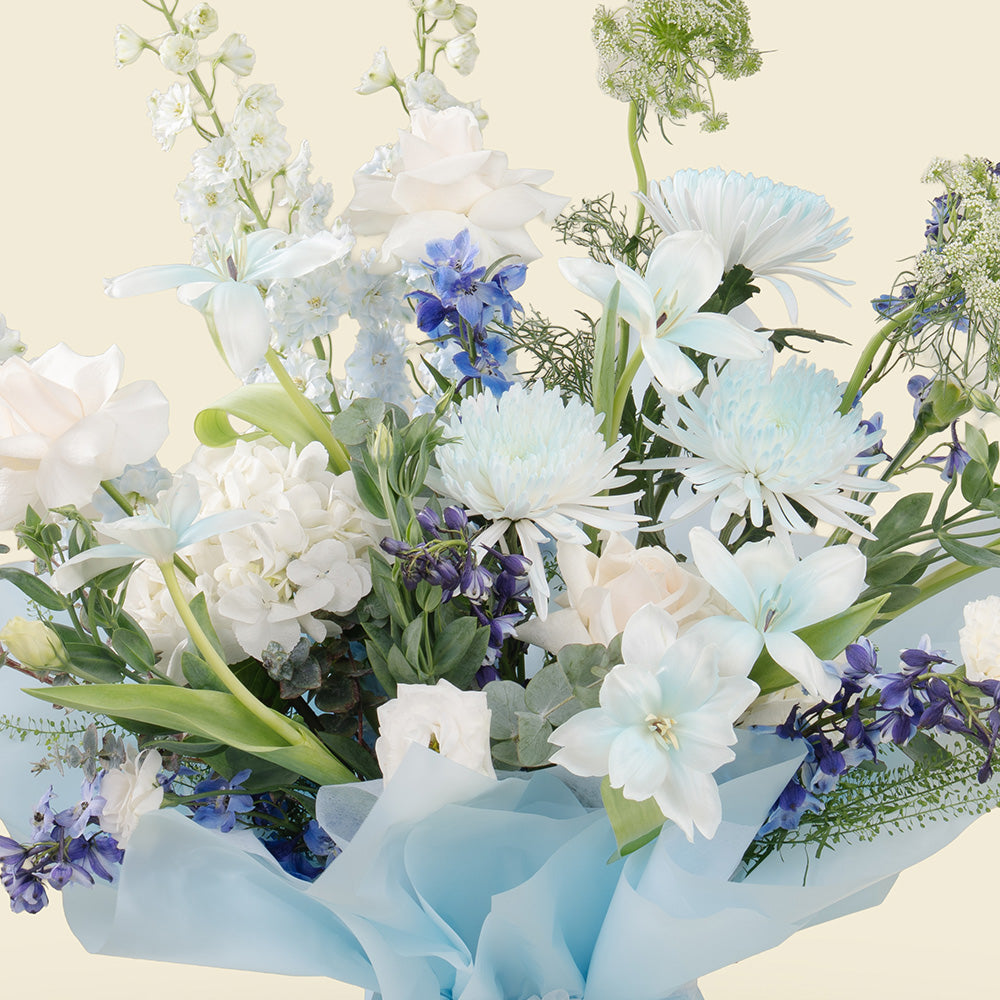 8-pieces-Little beginnings- Sweet dream essentials with Bouquet - Blue