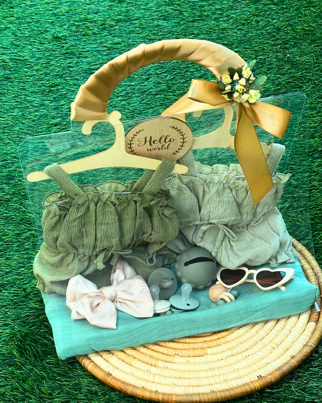 12-piece-Treasured Beginnings - Summer Gift set - Green