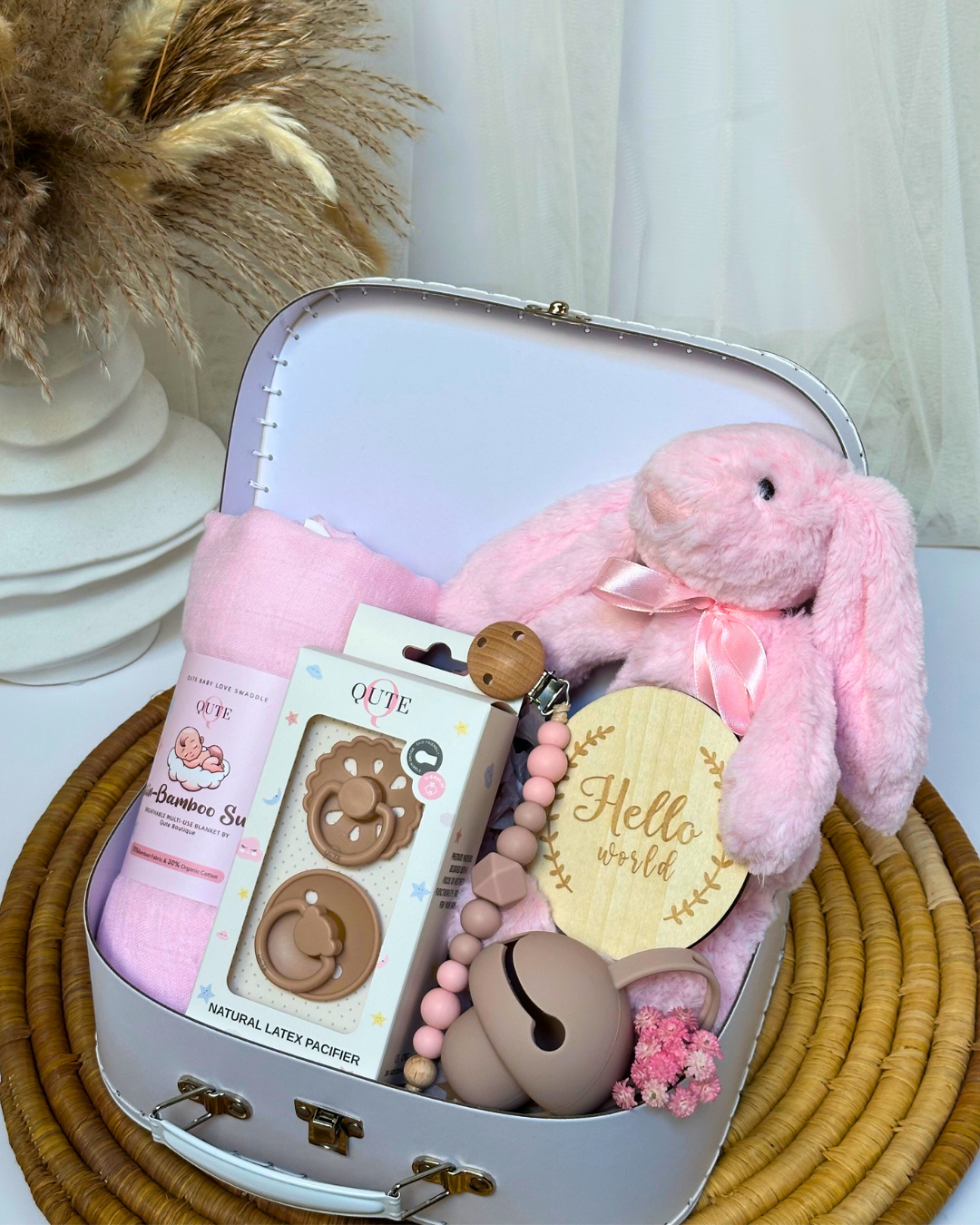 8-pieces-Little Beginnings-Sweet Dreams essentials-Pink