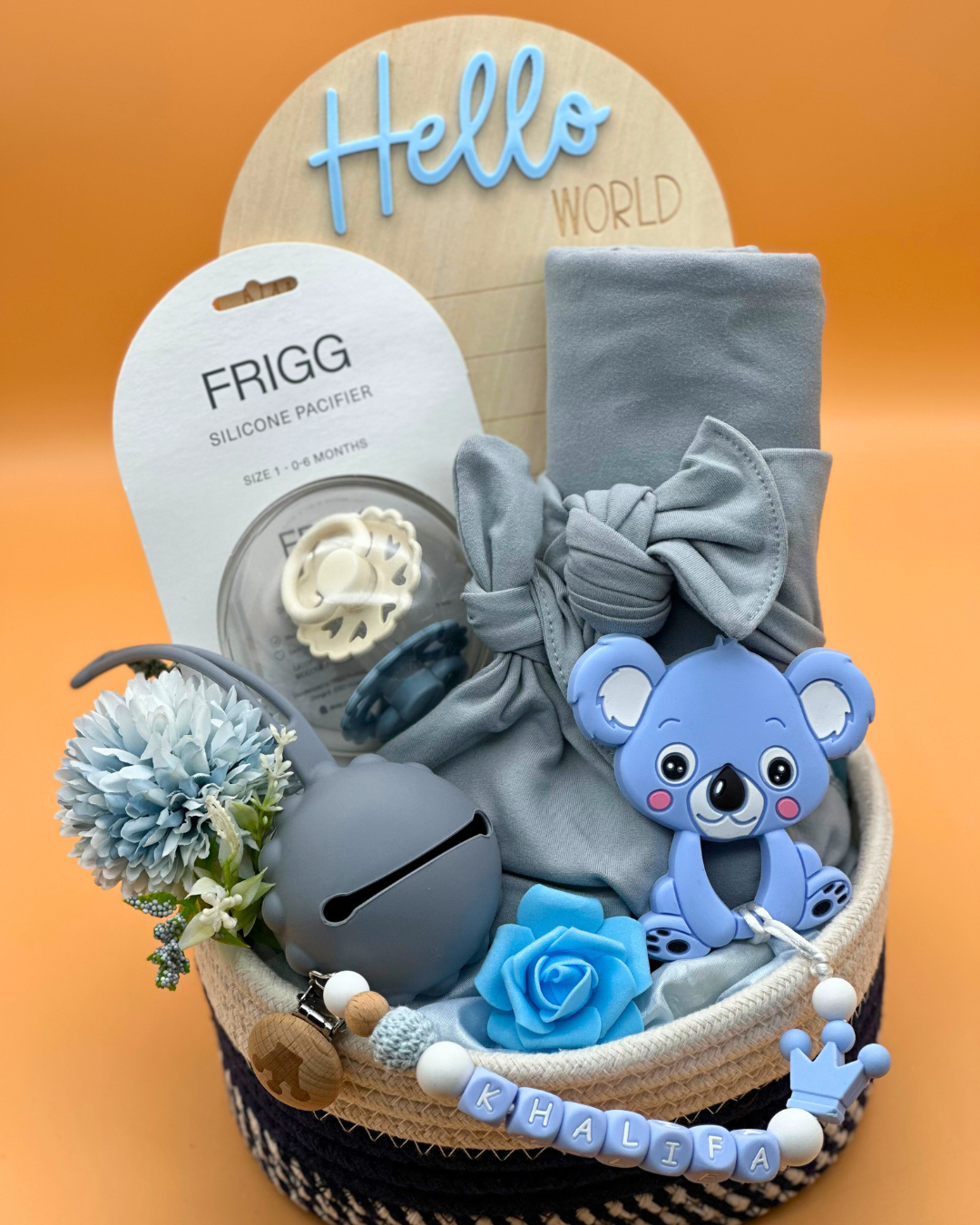 10-pieces - Snuggles and Cuddles Baby Basket - Bue