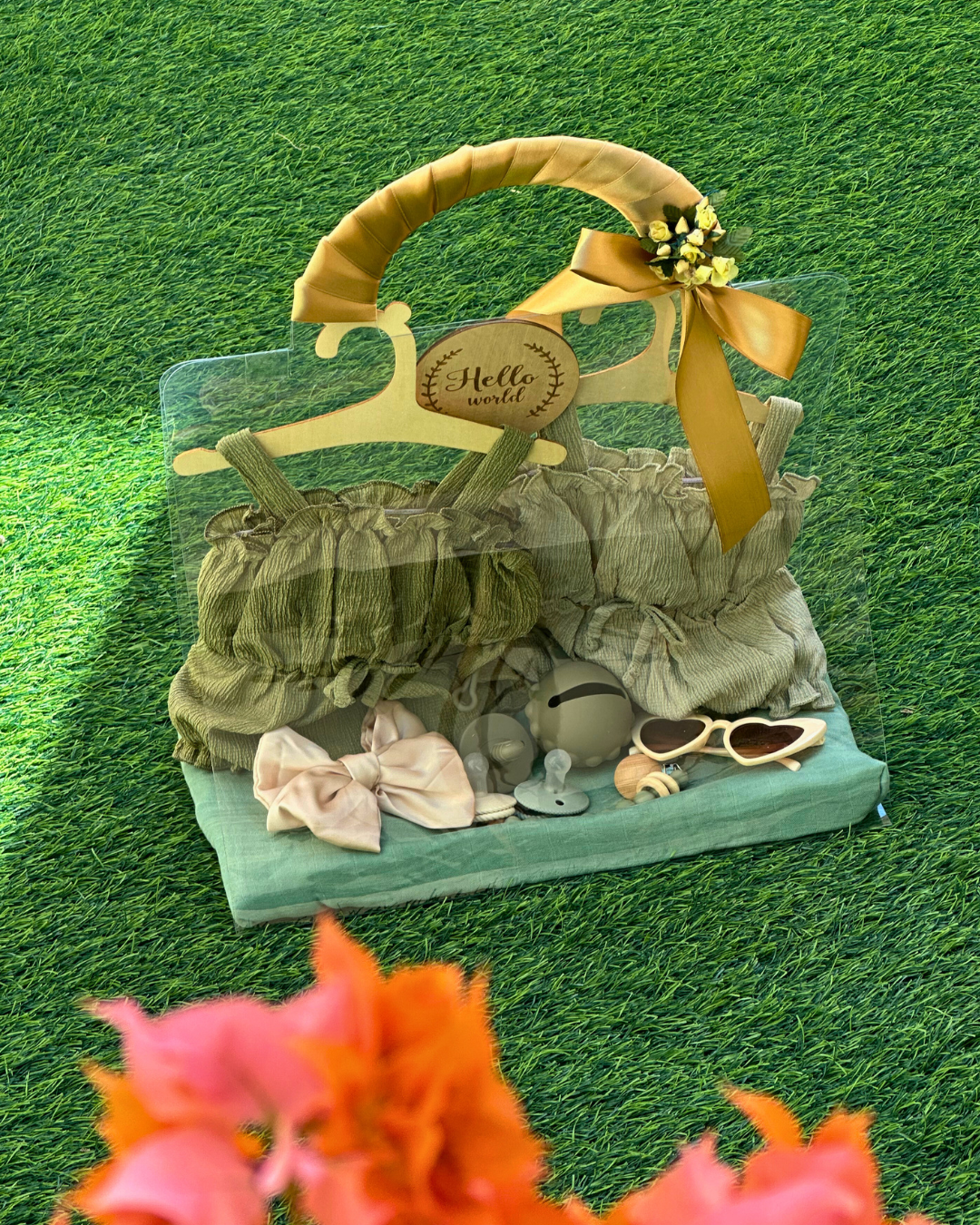 12-piece-Treasured Beginnings - Summer Gift set - Green
