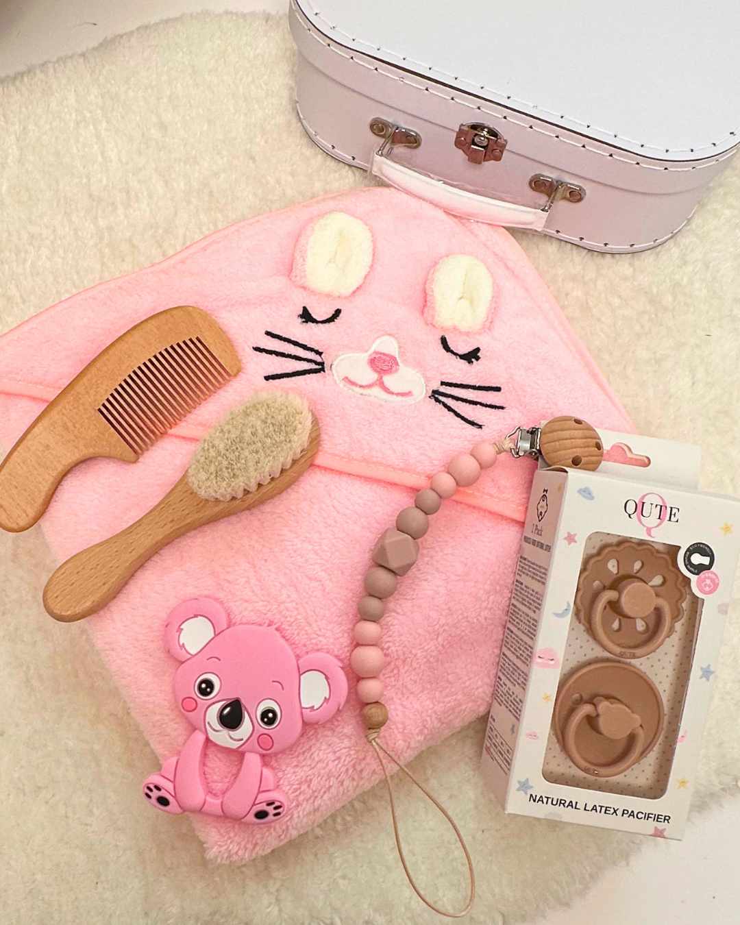 8 - piece-Comfort and Care Keepsake Baby Bath set - Baby Girl