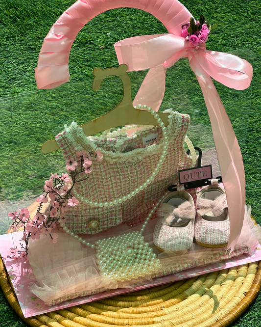 7-pieces - First Birthday Gift - Tweed, Tulle and Pearls