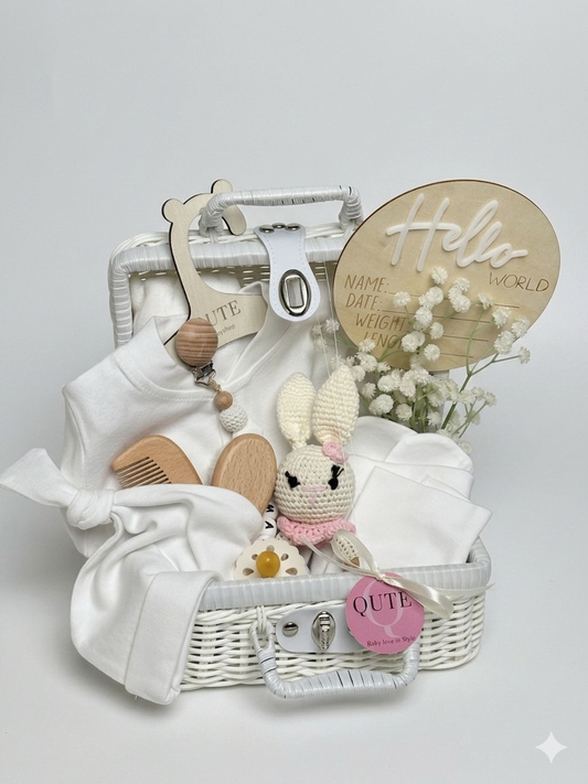 19-pieces - Little Beginnings -Welcome Little One - White