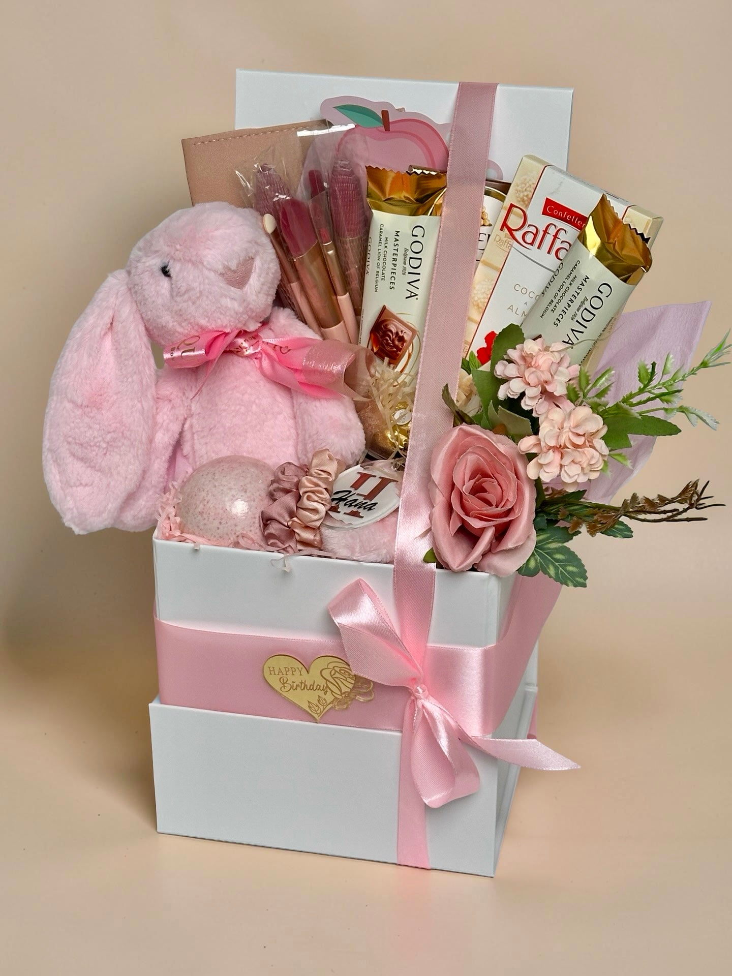 Pretty in Pink - Luxe Gift Box