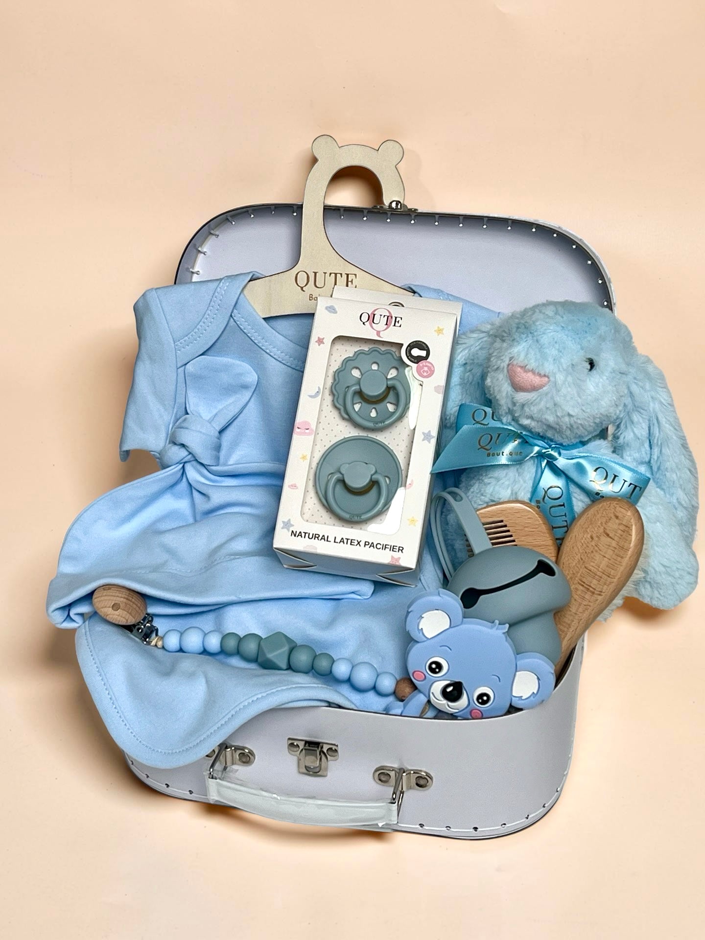 Creating memories - Personalised Baby Boy Essentials